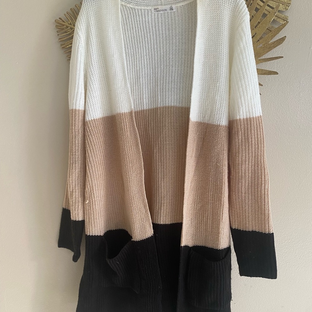 Madison Tri-Tone Open Cardigan in Cream, Tan, and Black